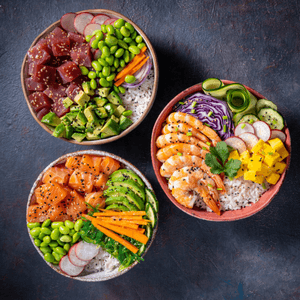 A plate of SALAD E POKE